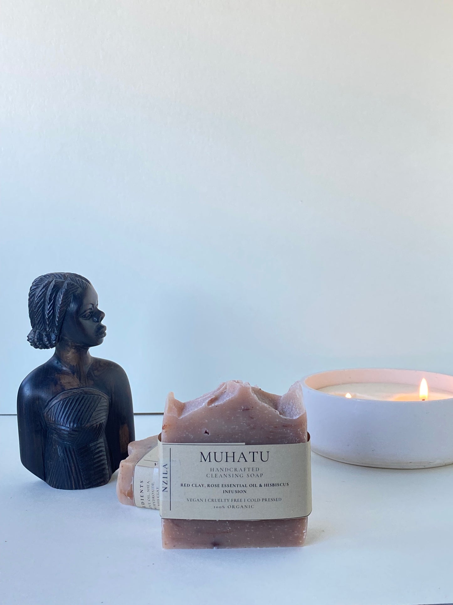 Muhatu - Hibisco e Argila Vermelha