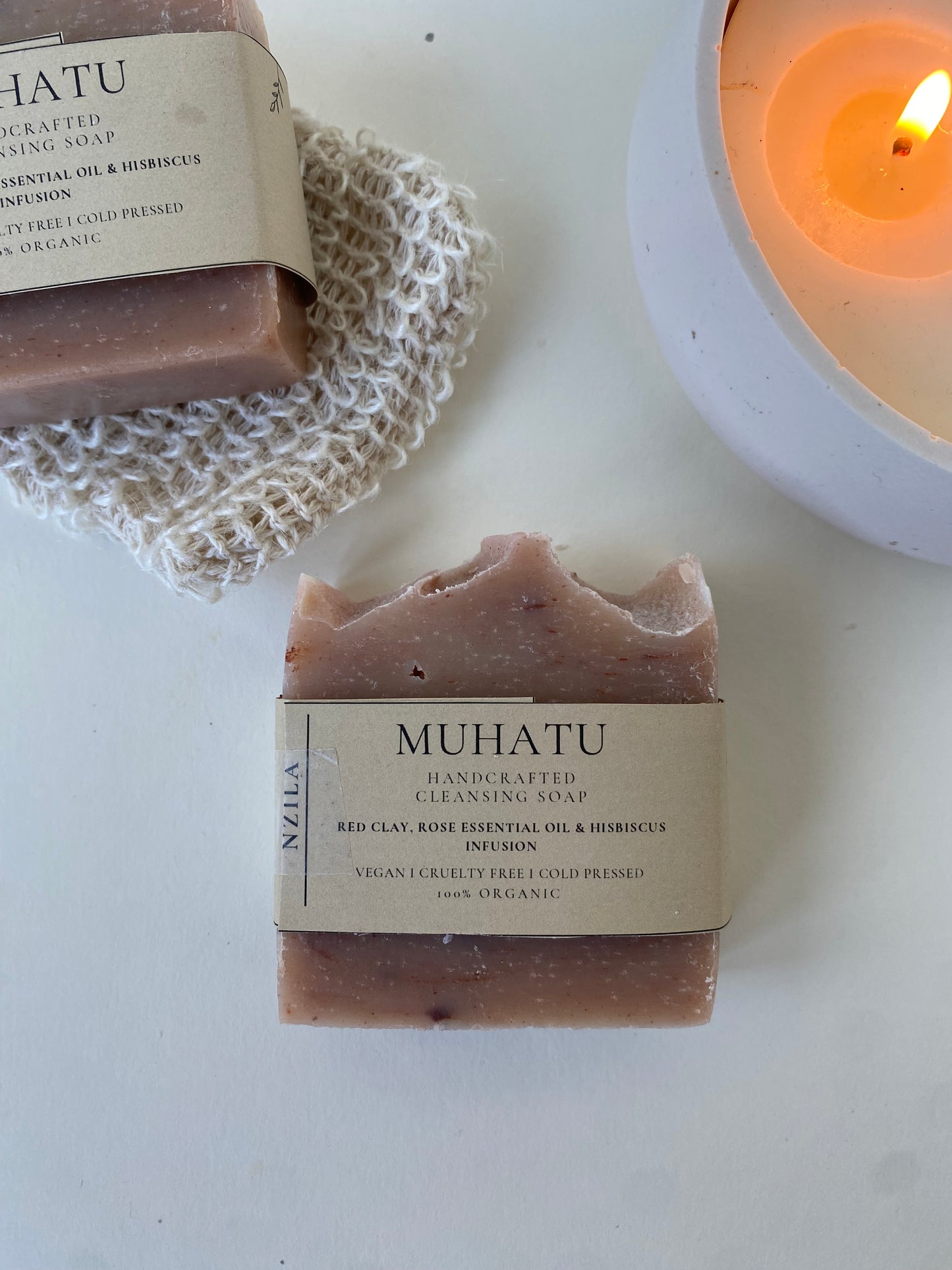 Muhatu - Hibisco e Argila Vermelha